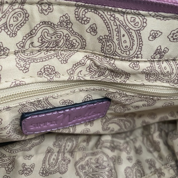 Simply Noelle Lavender Twist-Lock Crossbody Purse - Picture 10 of 10